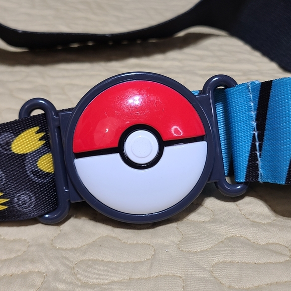 Pokémon clip and go belt - Picture 2 of 5